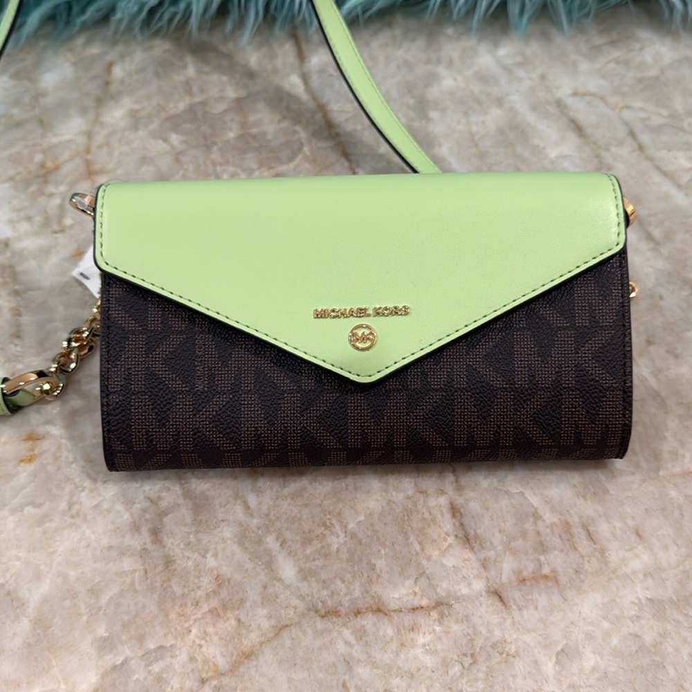 Michael Michael Kors Jet Set Charm Large Envelope Phone Xbody. New with tags - Picture 9 of 10